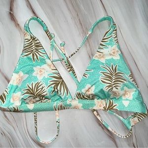 Body Glove Women's Freya Triangle Swim Bikini Top Wahine Large New Blue Tropical